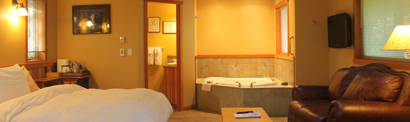 Forest View King Room Rowland